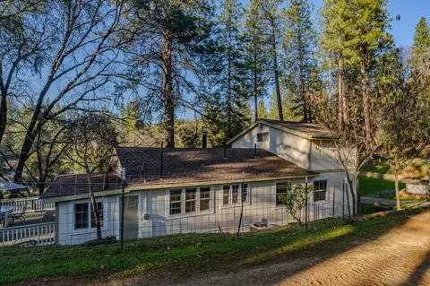 Exterior - 17630 Ridge Rd, Pine Grove, CA 95665 photo 23 of 30