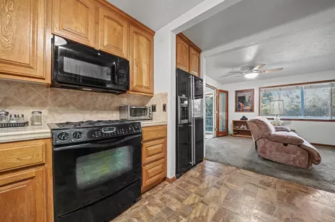 Kitchen - 17630 Ridge Rd, Pine Grove, CA 95665 photo 4 of 4