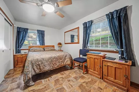 Bedroom - 17630 Ridge Rd, Pine Grove, CA 95665 photo 1 of 3