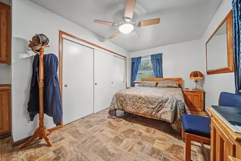 Bedroom - 17630 Ridge Rd, Pine Grove, CA 95665 photo 2 of 3
