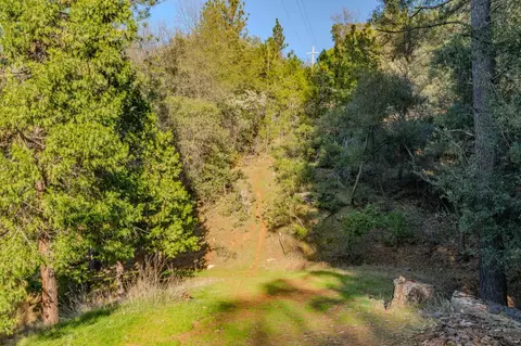 Exterior - 17630 Ridge Rd, Pine Grove, CA 95665 photo 20 of 30