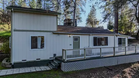 Exterior - 17630 Ridge Rd, Pine Grove, CA 95665 photo 3 of 30