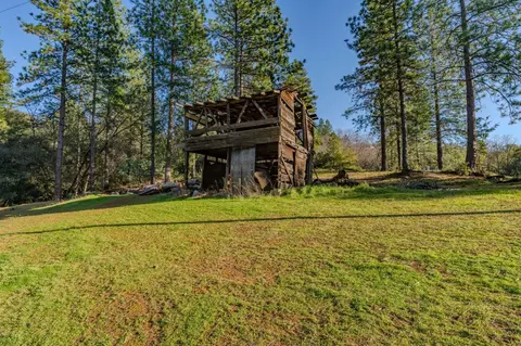 Exterior - 17630 Ridge Rd, Pine Grove, CA 95665 photo 14 of 30