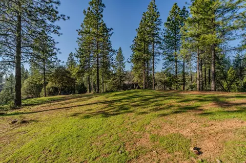Exterior - 17630 Ridge Rd, Pine Grove, CA 95665 photo 17 of 30
