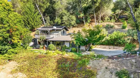 Exterior - 2120 Oak Leaf Ct, Placerville, CA 95667 photo 2 of 10