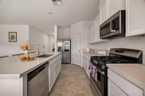 Kitchen - 3158 Violet Ct, Live Oak, CA 95953 photo 3 of 5