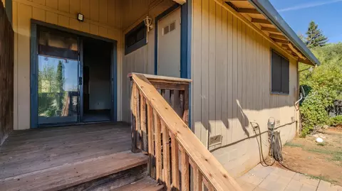 Exterior - 202 Westview Dr, Jackson, CA 95642 photo 5 of 15