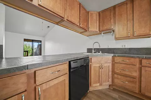 Kitchen - 202 Westview Dr, Jackson, CA 95642 photo 4 of 6
