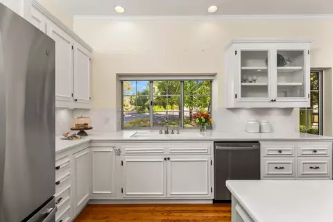 Kitchen - 16029 Butte Mountain Rd, Jackson, CA 95642 photo 2 of 5