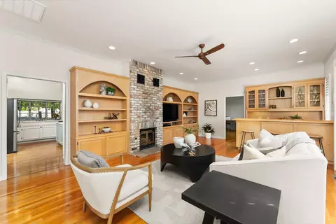 Living - 16029 Butte Mountain Rd, Jackson, CA 95642 photo 4 of 6