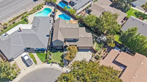 View/Area - 2104 Quebec Ct, Modesto, CA 95356 photo 2 of 5