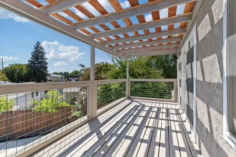 Exterior - 2104 Quebec Ct, Modesto, CA 95356 photo 6 of 12