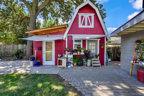 Exterior - 224 Parry Ave, Modesto, CA 95354 photo 5 of 5