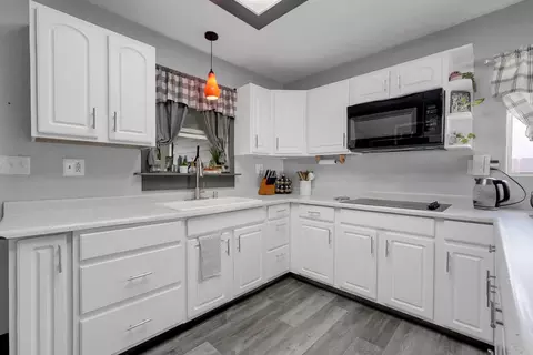 Kitchen - 224 Parry Ave, Modesto, CA 95354 photo 3 of 3