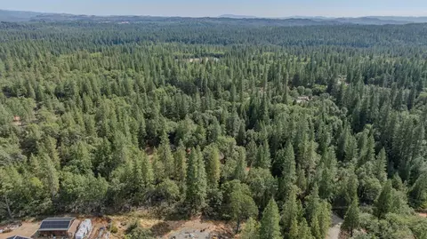 View/Area - 524 Ridge Rd, Rail Road Flat, CA 95248 photo 2 of 11