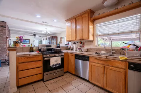 Kitchen - 2538 Thomas Ave, Ceres, CA 95307 photo 1 of 2