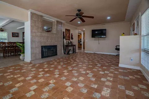 Living - 2538 Thomas Ave, Ceres, CA 95307 photo 2 of 3