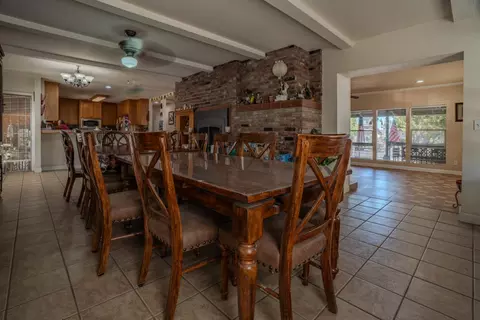 Dining - 2538 Thomas Ave, Ceres, CA 95307 photo 4 of 4
