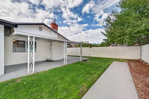 Exterior - 4327 Larson St, Olivehurst, CA 95961 photo 6 of 7