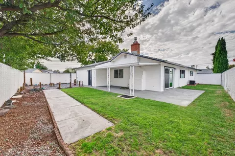 Exterior - 4327 Larson St, Olivehurst, CA 95961 photo 3 of 7