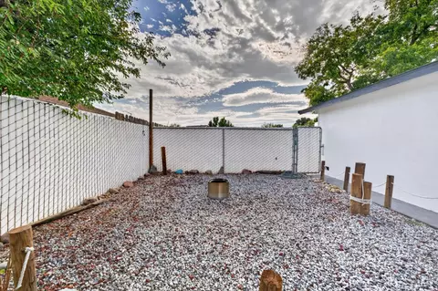Exterior - 4327 Larson St, Olivehurst, CA 95961 photo 5 of 7