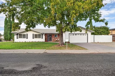 Exterior - 4327 Larson St, Olivehurst, CA 95961 photo 1 of 7