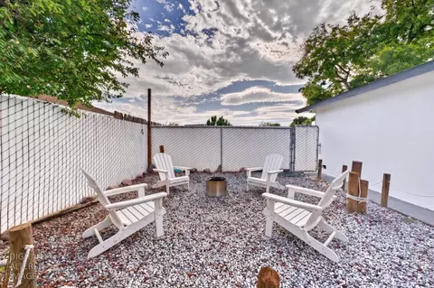 Exterior - 4327 Larson St, Olivehurst, CA 95961 photo 4 of 7