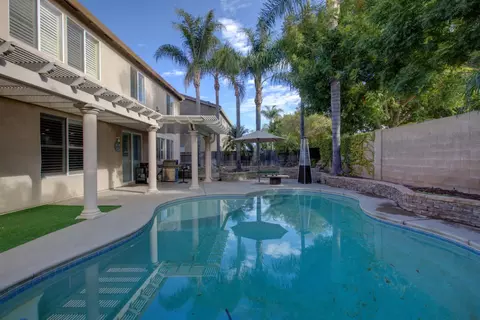 Exterior - 4208 Blake Dr, Modesto, CA 95356 photo 4 of 9