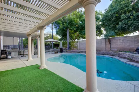 Exterior - 4208 Blake Dr, Modesto, CA 95356 photo 3 of 9
