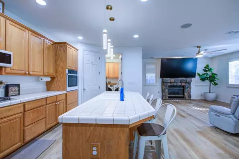 Kitchen - 4208 Blake Dr, Modesto, CA 95356 photo 3 of 5