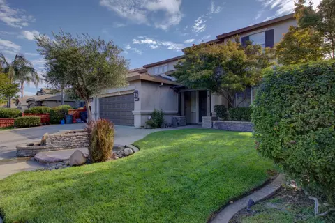 Exterior - 4208 Blake Dr, Modesto, CA 95356 photo 2 of 9