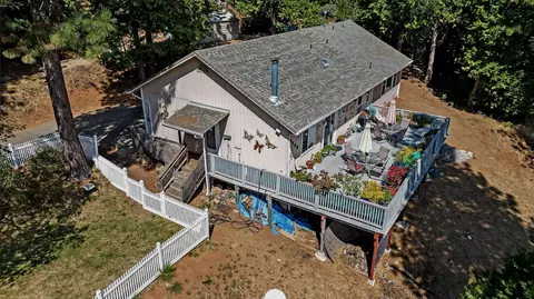 6295 Dolly Varden Ln, Pollock Pines, CA 95726