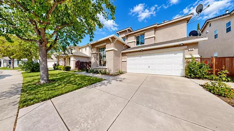 Exterior - 470 Baldwin Ct, Tracy, CA 95376 photo 8 of 13