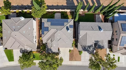 View/Area - 470 Baldwin Ct, Tracy, CA 95376 photo 4 of 5