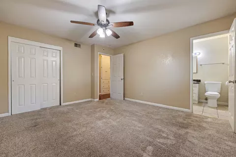 Bedroom - 2905 Debbie Ln, Modesto, CA 95350 photo 3 of 4