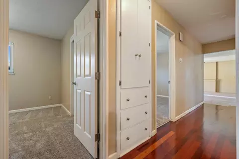 Entry Way - 2905 Debbie Ln, Modesto, CA 95350 photo 9 of 9