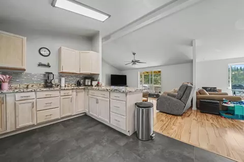 Kitchen - 13500 Marko Ln, Pine Grove, CA 95665 photo 4 of 4