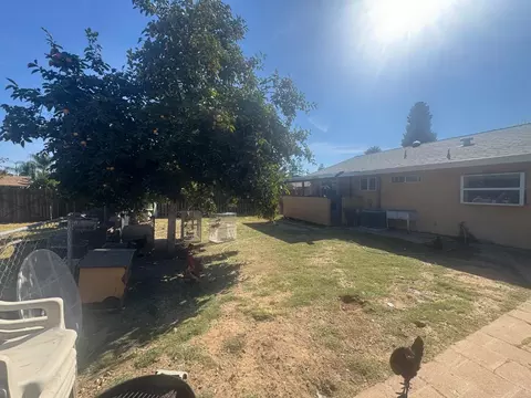 201 Dover Dr, Galt, CA 95632 photo 4