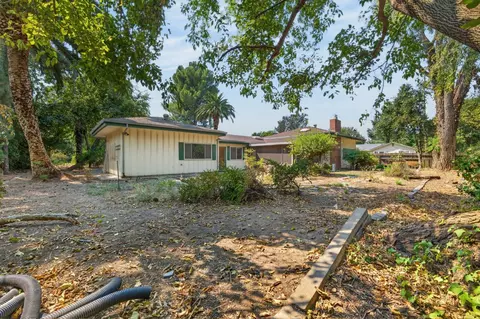 Exterior - 39808 Barry Rd, Davis, CA 95616 photo 7 of 9
