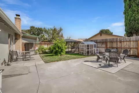 Exterior - 1460 Jennifer St, Ripon, CA 95366 photo 10 of 10