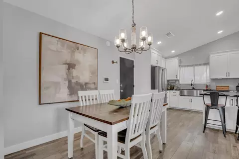 Dining - 1460 Jennifer St, Ripon, CA 95366 photo 1 of 2