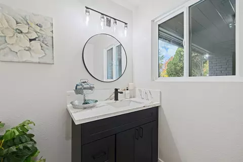 Bath - 4343 Virgusell Cir, Carmichael, CA 95608 photo 1 of 4