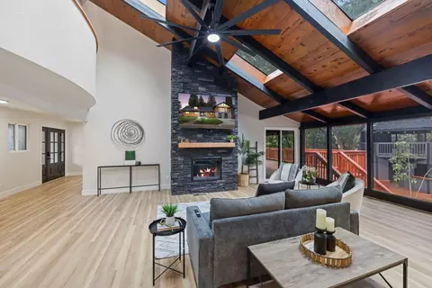 Living - 4343 Virgusell Cir, Carmichael, CA 95608 photo 2 of 7