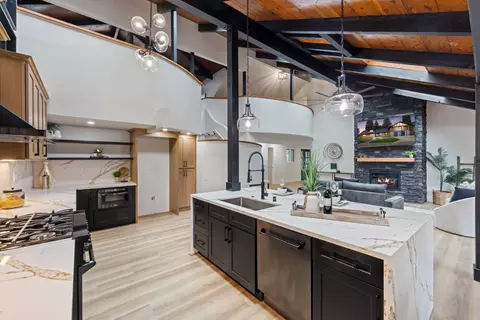 Kitchen - 4343 Virgusell Cir, Carmichael, CA 95608 photo 5 of 13