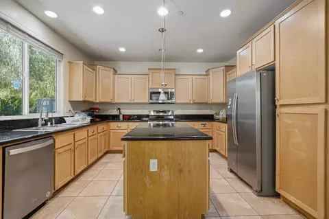 Kitchen - 13715 Bloom Way, Lathrop, CA 95330 photo 2 of 5