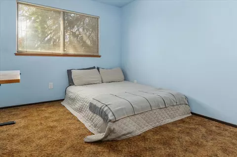 Bedroom - 334 Apple Blossom, Murphys, CA 95247 photo 4 of 6