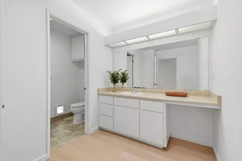 Bath - 1907 Manet Pl, Davis, CA 95618 photo 1 of 2