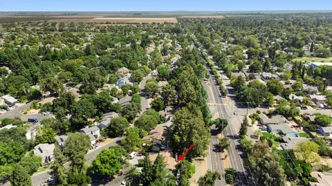 View/Area - 1842 Renoir Ave, Davis, CA 95618 photo 4 of 7