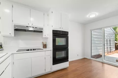 Kitchen - 1842 Renoir Ave, Davis, CA 95618 photo 4 of 5