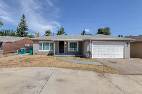 1415 W Hammer Ln, Stockton, CA 95209